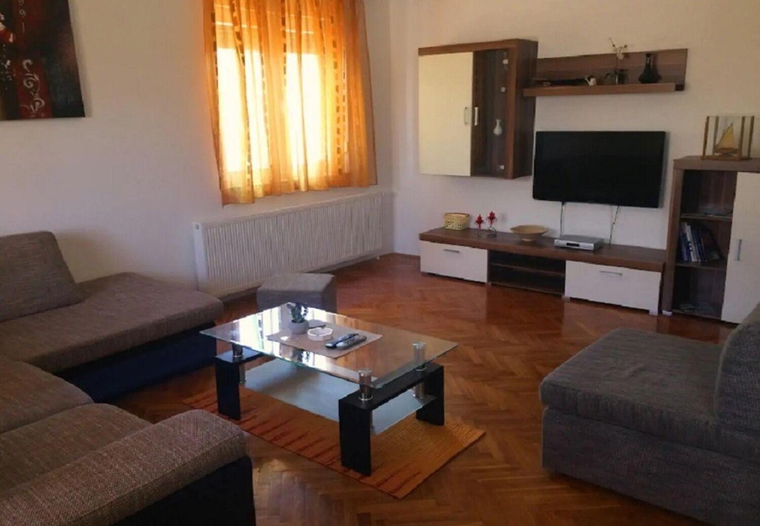 Apartments And Rooms Ognjen - Family Apartments With Free Parking Betina  Buitenkant foto